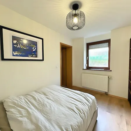 Convenient With Private Parking, Smart Tv & Bike Trails Nearby Appartement *